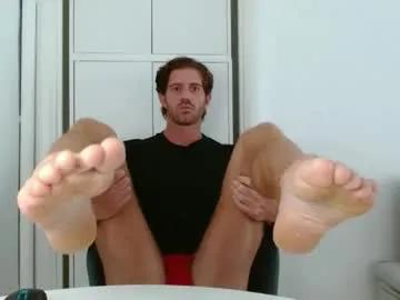 alphahung23 — Show Hole 2 min #muscle #uncut #bigcock #Feet #ass [375 tokens remaining]