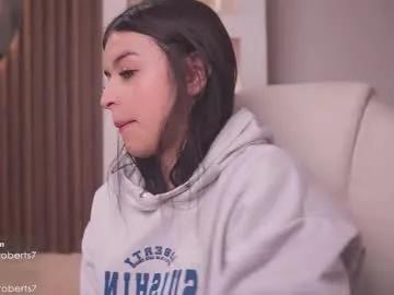 annie_roberts7 on Chaturbate