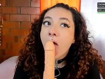 annycolin on Chaturbate 