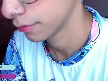 Freechat ash_v1 on Chaturbate