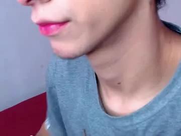 Freechat ash_v1 on Chaturbate