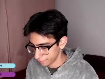 Freechat ash_v1 on Chaturbate