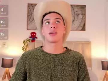 Freechat axel_sliim on Chaturbate