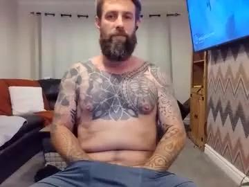 beardedtattedguy — Vibe on shaft [100 tokens left] #cumshow at goal #lovense #straight #daddy #sub