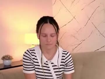 codythornsbury — GOAL: Bomb you with kisses!!! Hey, Im Annie, thank you sm for coming #18 #teen #new #bigass #natural [5 tokens remaining]