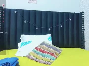 Freechat colombia_mommy_ on Chaturbate