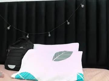 Freechat colombia_mommy_ on Chaturbate