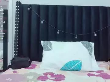 Freechat colombia_mommy_ on Chaturbate