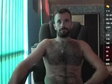 Freechat crissstud on Chaturbate