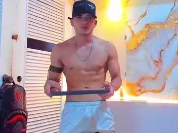danii_scot — GOAL: full naked [208 tokens remaining] Welcome to my room! im danii very good #bigcock #cum #master #latino #muscle
