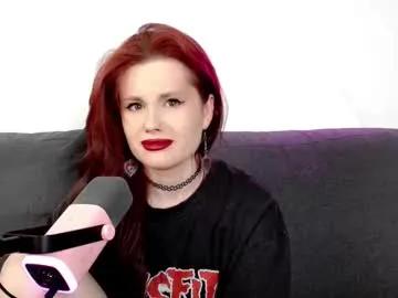 dellacrush_ —  GOAL: What is your favorite horror movie? - 2 of 10 -  [100]  #nonude #glasses #mistress #sph #redhead Hey, I'm Della!  Online from Monday through Wednesday, Saturday and Sunday from 19:00 (GMT+2), Thursday and Friday off
