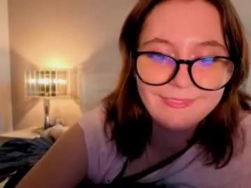 diana_floweri — Stand up :!!~ <3 #bigtits #curvy #nonude #bigass #feet [21 tokens remaining]