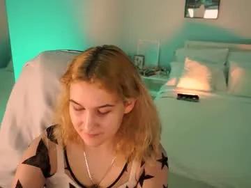 elinablackwell — Spanks x3  [77 tokens left]      #blonde #new #young #shy #nonude