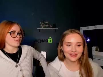 ellie_fire on Chaturbate 