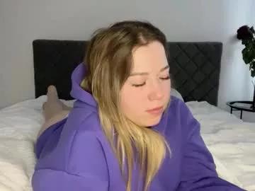 ember_bunny on Chaturbate 