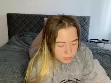 ember_bunny on Chaturbate 