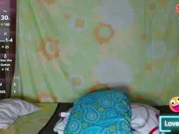 Freechat emily_white00 on Chaturbate