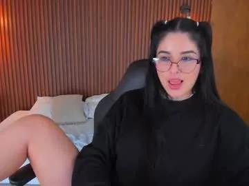 Private evelin_lopezz on Chaturbate