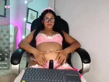 glamwtigress — naked, Come On Guys ! Happy Day!  !   #squirt #latina #teen #daddy #c2c [0 tokens remaining]