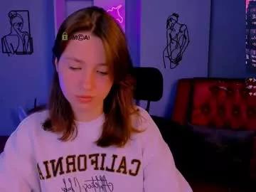 helli_belli on Chaturbate 