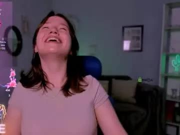 helli_belli on Chaturbate 