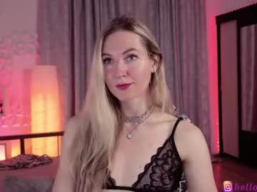 Freechat hello_lisha on Chaturbate