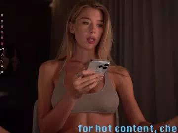 Freechat heyhorny_cb on Chaturbate