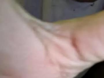 Freechat hollyscumslut on Chaturbate