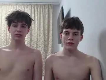 Freechat hornybadbunny on Chaturbate