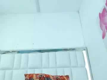 Freechat lila_pinky on Chaturbate