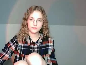 lily_tayberry on Chaturbate 