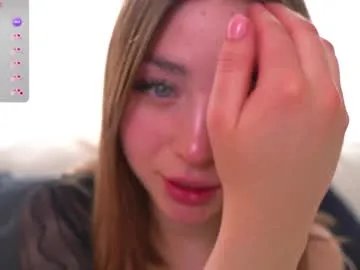 lunatouch — Goal: make me horny #bigass PVT OPEN!? #18 #bigboobs #new #cute [9 tokens remaining]