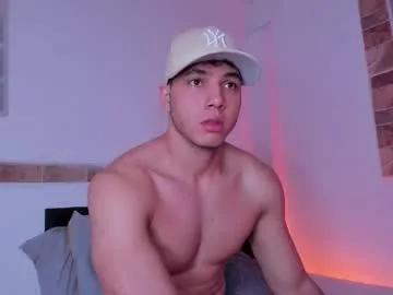 max_valiant1 — cum show  #master #latino #muscle #lovense #bigass #young