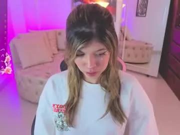 Freechat nataasha___ on Chaturbate