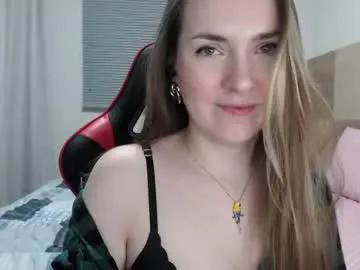 naughty_popa — Let's have some fun and   tease a little .... #mistress #new #natural  #bigass  #anal #young   Goal: boobs out and spanks  [0 tokens remaining]