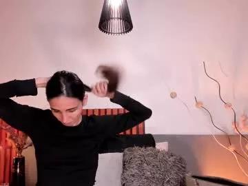 ninacavallli on Chaturbate 