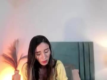 ninacavallli on Chaturbate 