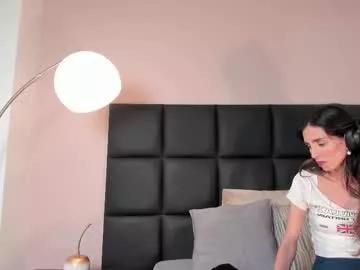 ninacavallli on Chaturbate 