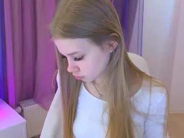 riinaaa on Chaturbate 