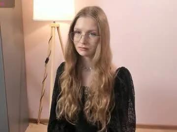 seleneroshia on Chaturbate