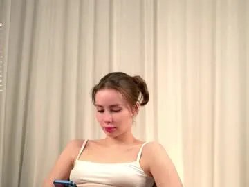 shanelfun — G: hello everyone<3| welcome to Emmy's room | I'm #new here | Welcome everyone | #18 #shy #cute #teen [99 tokens remaining]