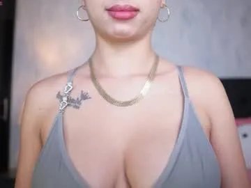 sophie_x1 — welcome  - Multi Goal: Naked and cum show at goal 40 [37 tokens left] #new #latina #natural #bigboobs #bigass