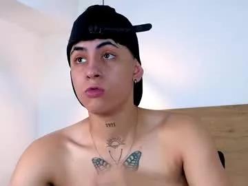 Freechat stivenbenet1 on Chaturbate