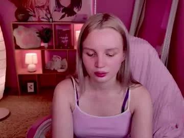 tinasiner — bodytour #blonde #cum #feet #hairy #skinny [30 tokens remaining]