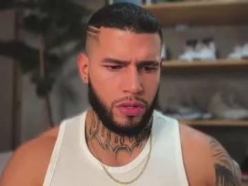 Freechat yamp_bigcock on Chaturbate