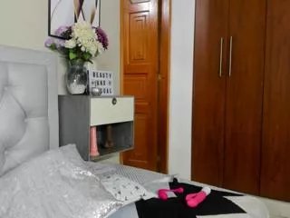 Offline alissa_pitt on Flirt4Free