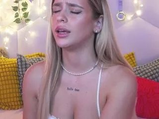 Offline maci_reynolds on Flirt4Free