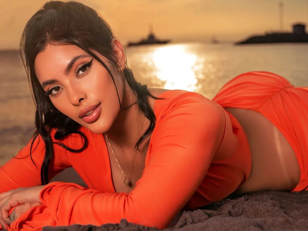 LiveJasmin Andrea is Freechat Andrea — I like a man who knows what he wants and what he is looking for, if you really want to excite me, take the time to enjoy yourself and let's not rush things.