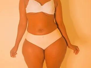 CurvyBigAss01's avatar