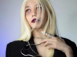 SukiBelle on Streamate